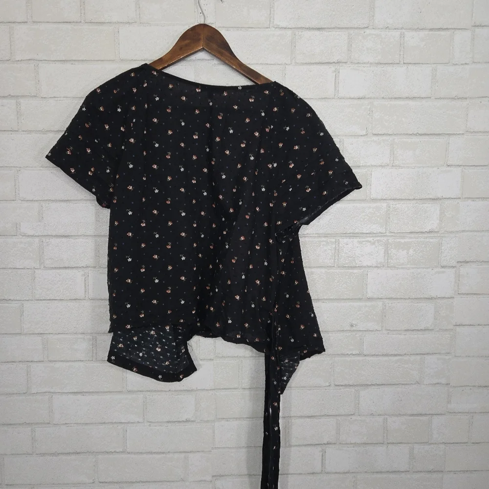 Madewell floral wrap around tie top - Picture 11 of 14